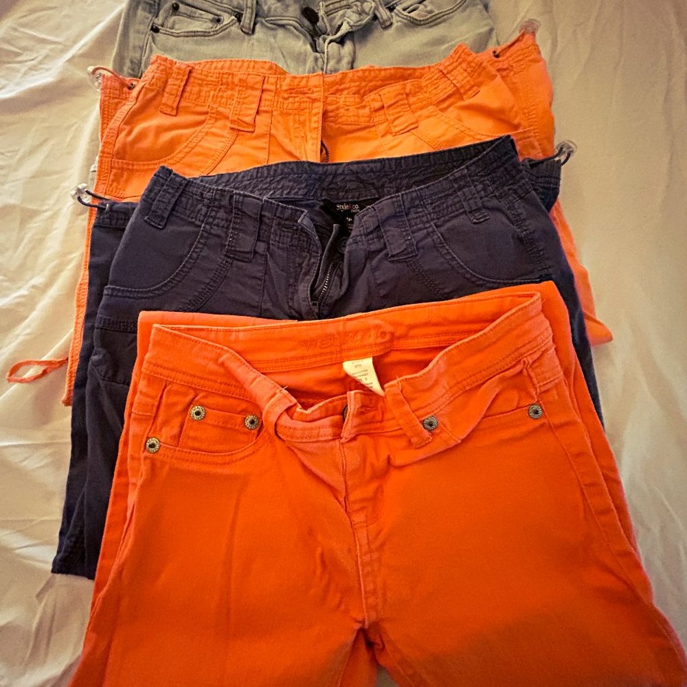 lot of 4 Girls Junior pants/capri's